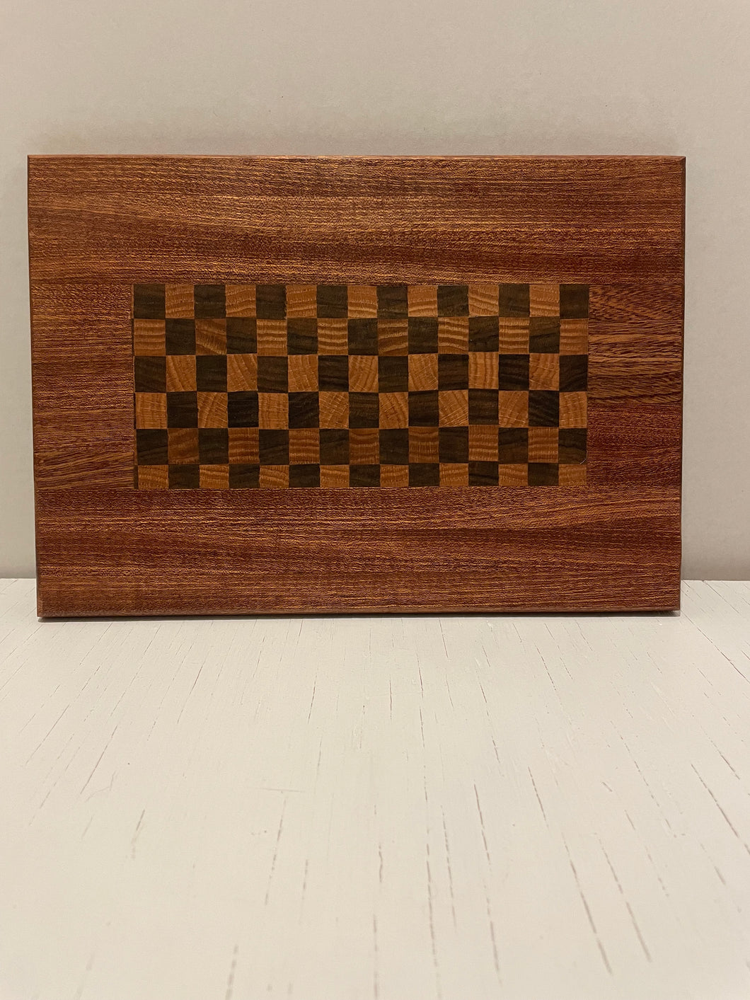 Shedua Checkered Cutting Board